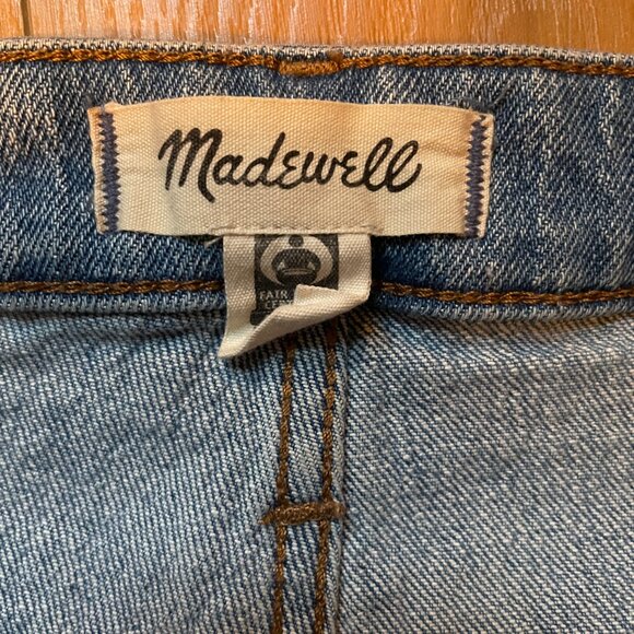 Madewell The Curvy Perfect Cutoff Denim Shorts (Swanset Wash) - Picture 5 of 9